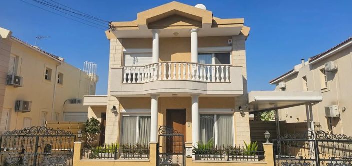 Image No.14-3 Bed House for sale