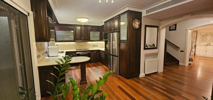 Image No.2-3 Bed House for sale