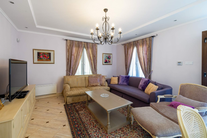 Image No.16-4 Bed Villa for sale