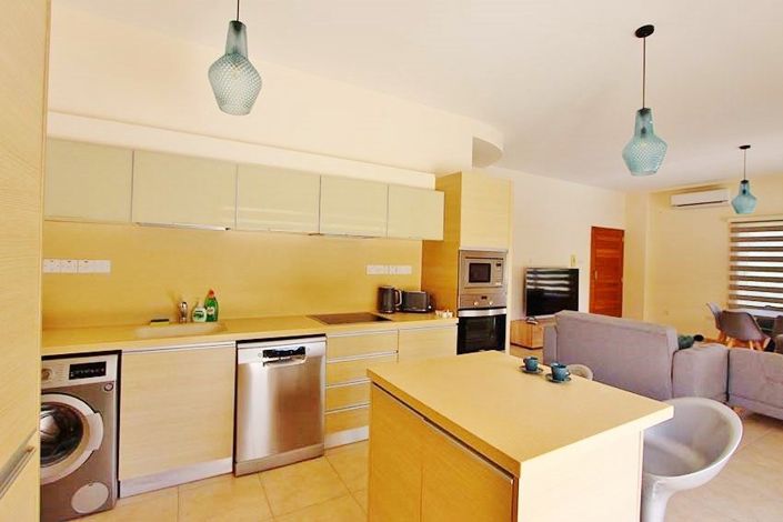 Image No.19-4 Bed Bungalow for sale