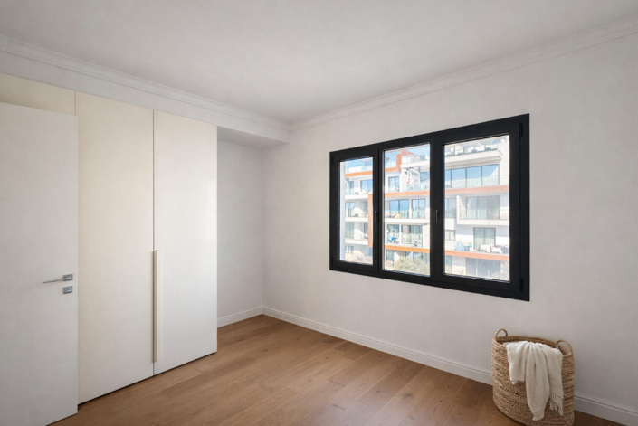 Image No.14-2 Bed Apartment for sale