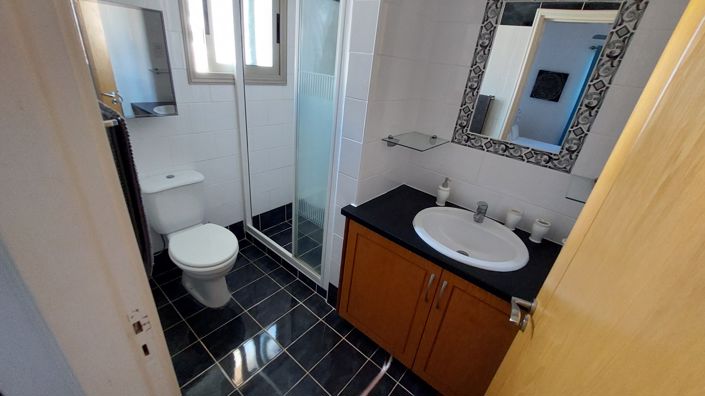 Image No.5-3 Bed Villa for sale