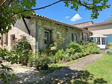 1 - Sauveterre-de-Guyenne, Ferme