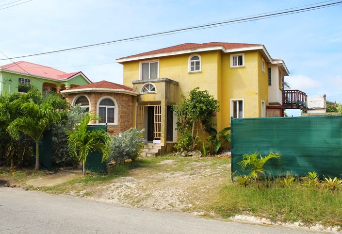 Image No.1-Propriété de 4 chambres à vendre à St Philip