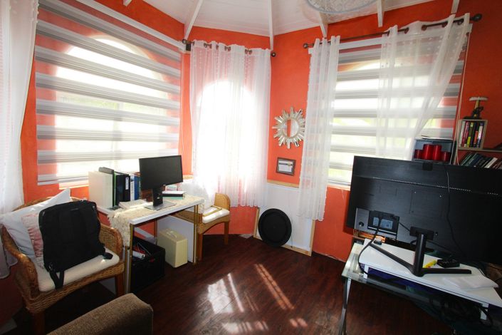 Image No.8-Propriété de 4 chambres à vendre à St Philip