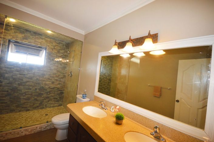 Image No.20-3 Bed Property for sale