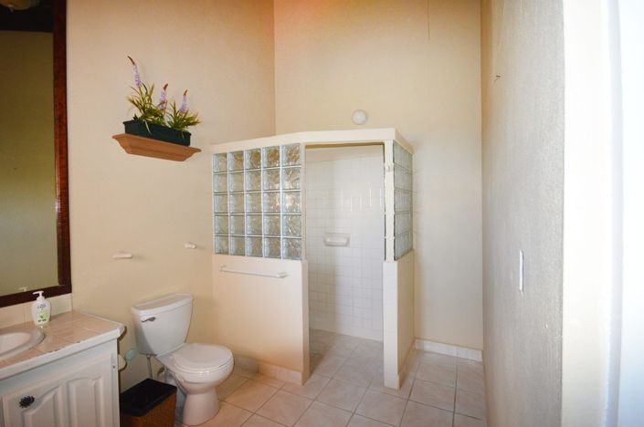 Image No.23-3 Bed Property for sale