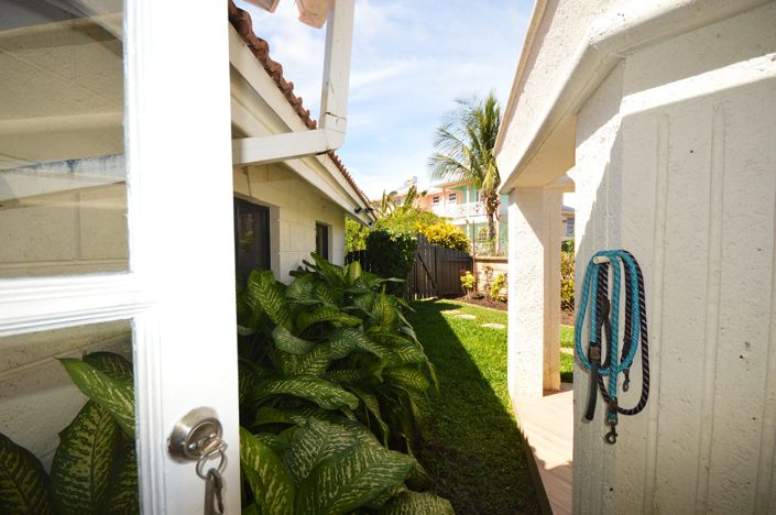 Image No.24-3 Bed Property for sale