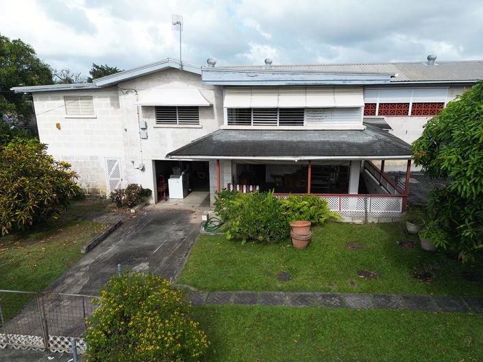 Image No.3-3 Bed Property for sale