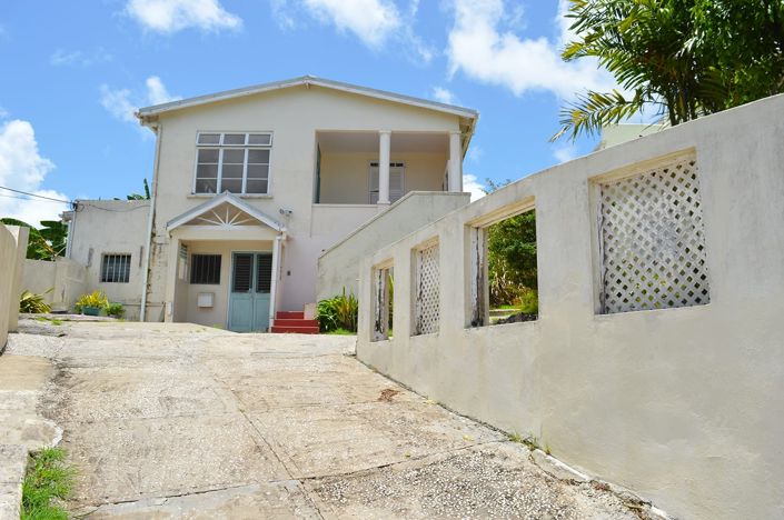 Image No.1-Propriété de 4 chambres à vendre à St George
