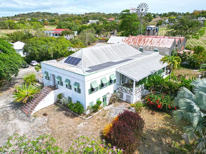 Image No.1-Propriété de 4 chambres à vendre à St George