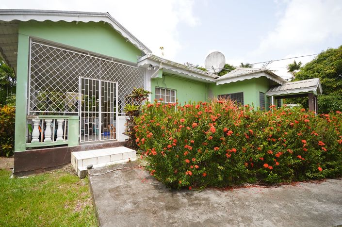 Image No.11-2 Bed Property for sale