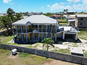 5 Bed Property for sale