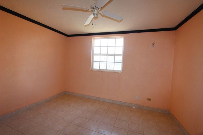 Image No.30-5 Bed Property for sale