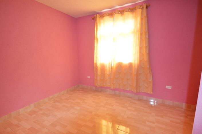 Image No.10-3 Bed Property for sale