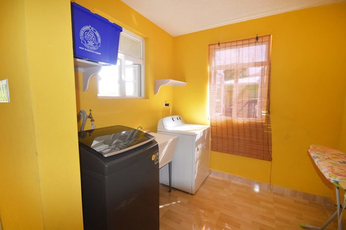 Image No.14-3 Bed Property for sale