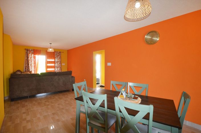 Image No.4-3 Bed Property for sale