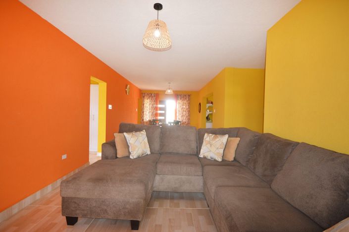 Image No.5-3 Bed Property for sale