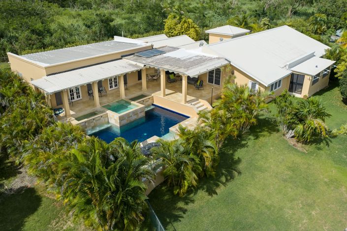 Image No.1-4 Bed Property for sale