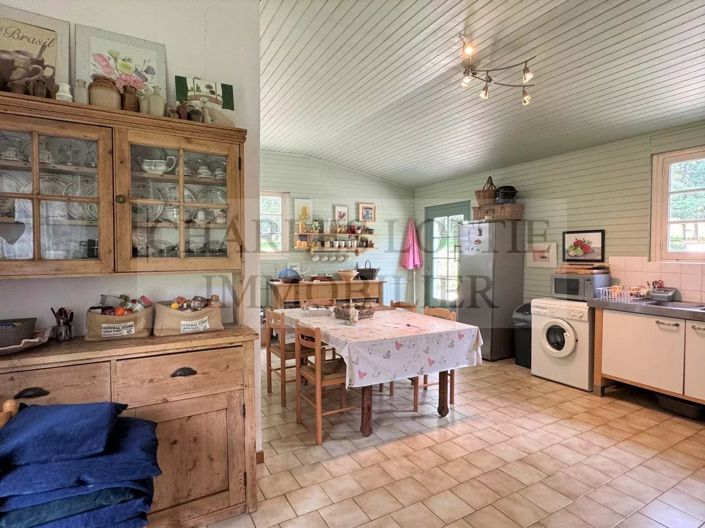 Image No.18-4 Bed House for sale