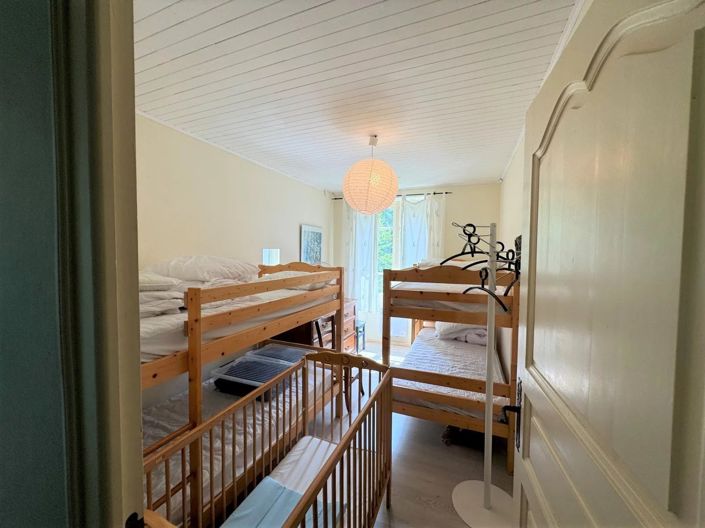 Image No.23-4 Bed House for sale