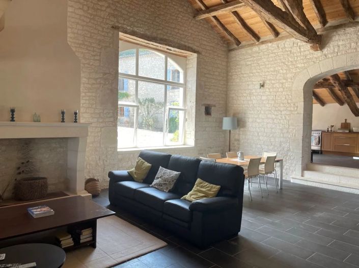 Image No.13-9 Bed House for sale