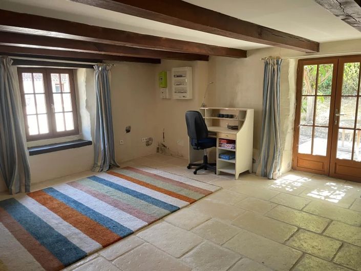 Image No.26-9 Bed House for sale