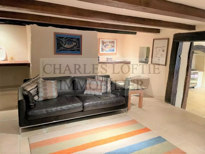 Image No.27-9 Bed House for sale