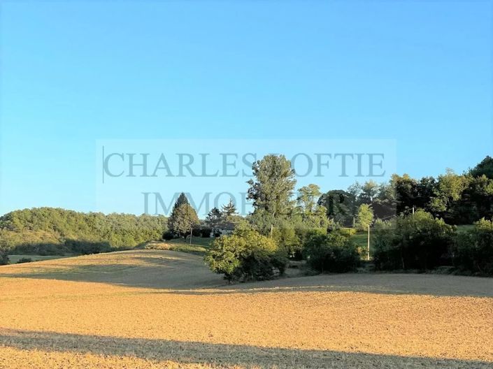 Image No.6-9 Bed House for sale