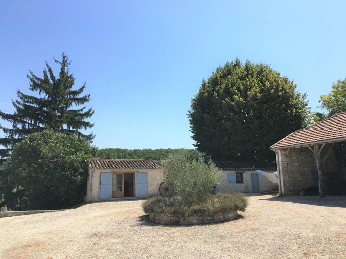 Image No.9-9 Bed House for sale