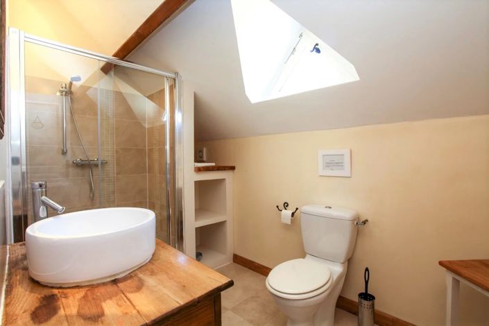 Image No.30-11 Bed House for sale