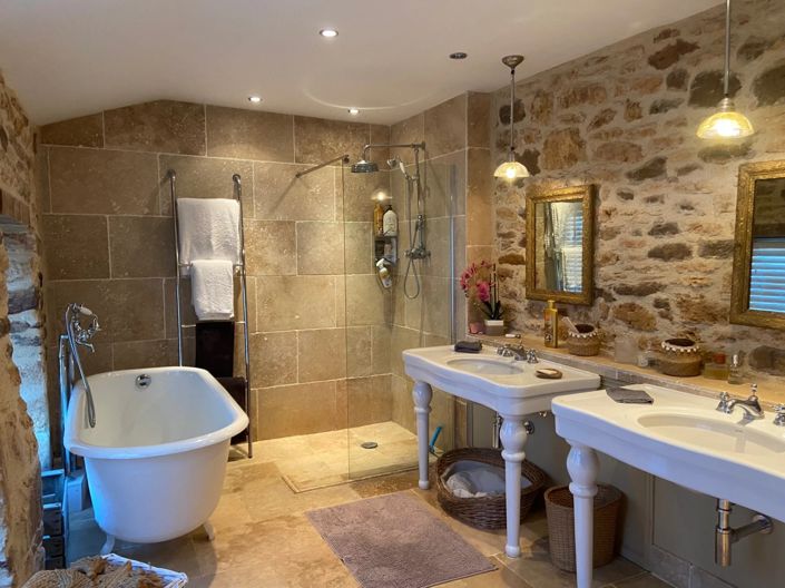 Image No.14-6 Bed House for sale