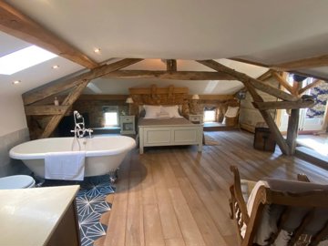 228ff5f08b19b4d3588a7535ffe1f0268dee0bc84e192