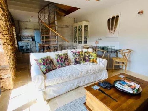 Image No.6-6 Bed House for sale