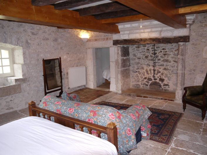 Image No.18-9 Bed House for sale