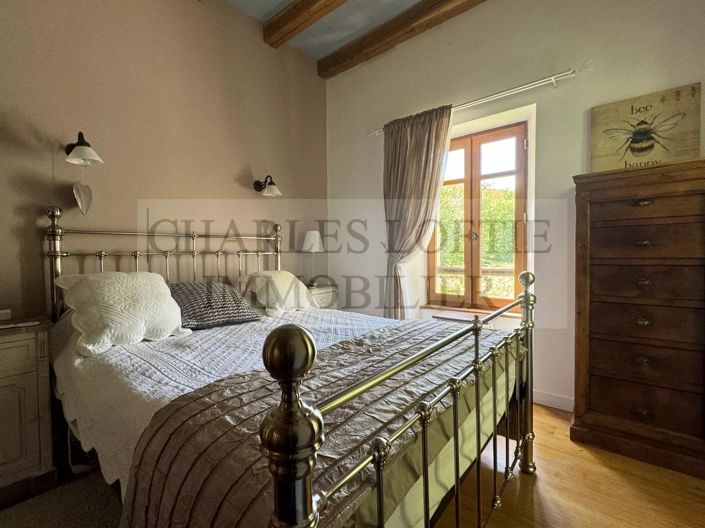 Image No.21-4 Bed House for sale