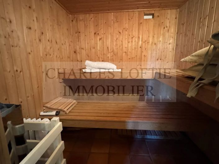 Image No.27-4 Bed House for sale