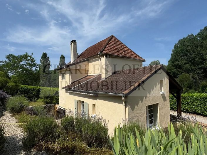 Image No.6-5 Bed House for sale