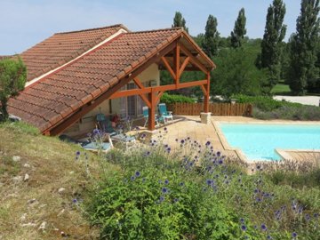 3cfc604894cd3094874a9b2510665bcc8d24b125dd144