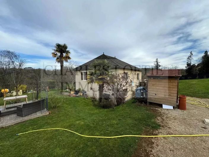 Image No.17-4 Bed House for sale