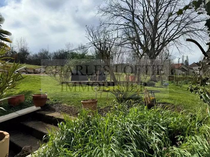 Image No.19-4 Bed House for sale