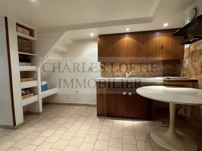 Image No.4-1 Bed House for sale