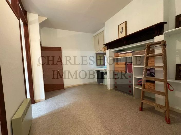 Image No.6-1 Bed House for sale