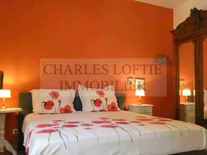 Image No.15-7 Bed House for sale