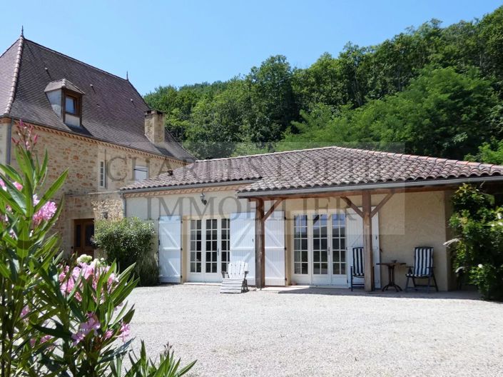 Image No.17-7 Bed House for sale