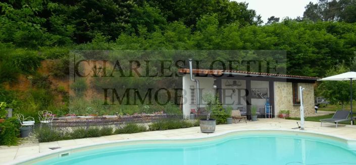 Image No.18-7 Bed House for sale