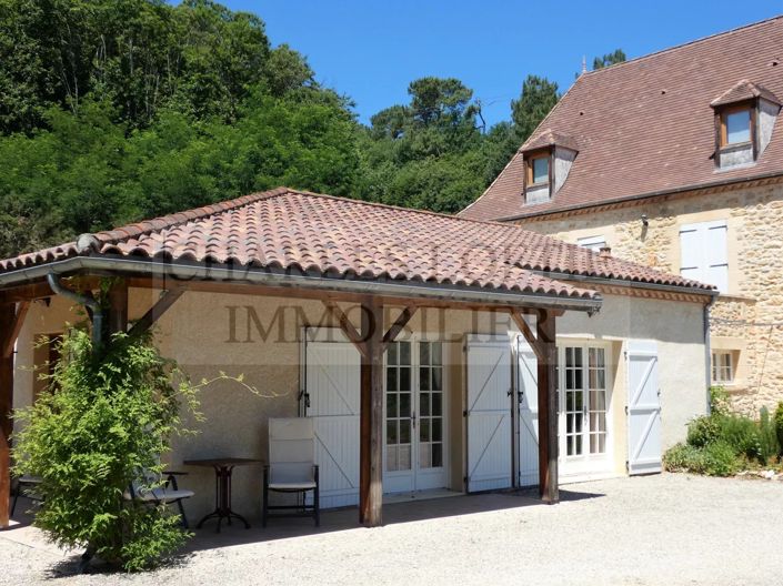Image No.9-7 Bed House for sale