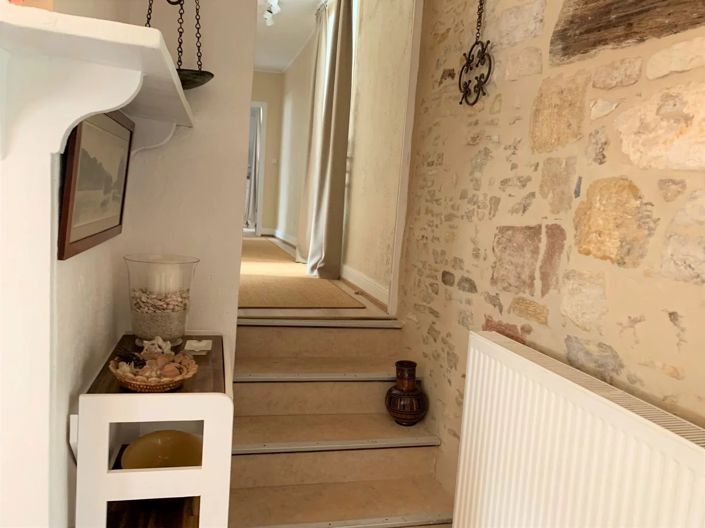 Image No.13-4 Bed House for sale