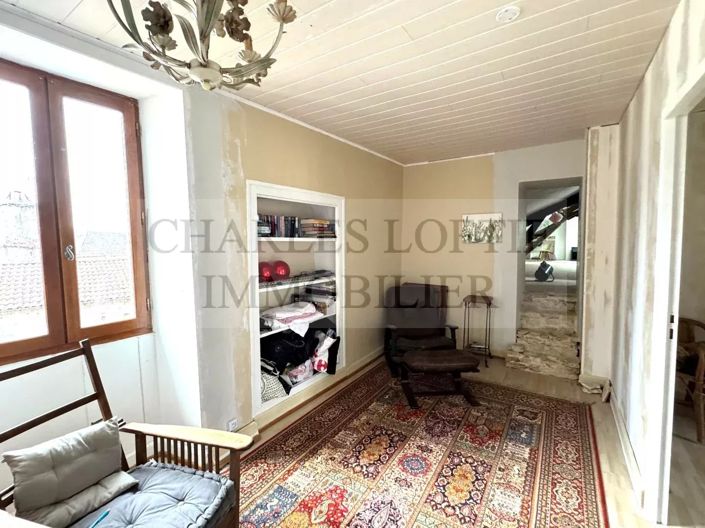 Image No.15-4 Bed House for sale