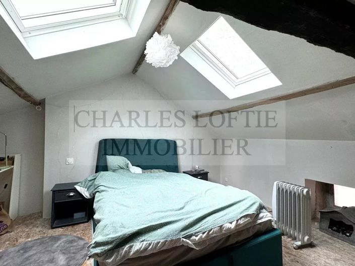 Image No.18-4 Bed House for sale